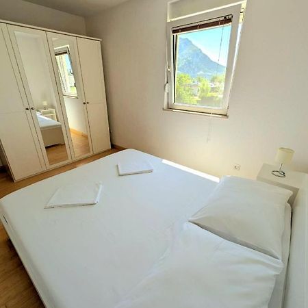 City Apartment Omiš Exterior foto